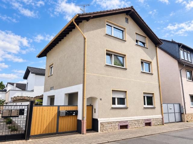 Voll vermietetes 3 Familienhaus auf WEG geteiltem Grundstück *Verkauf im Bieterverfahren