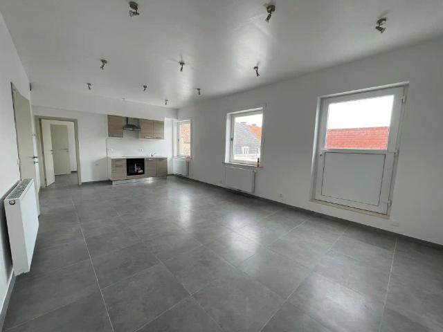 Volledig vernieuwd appartement