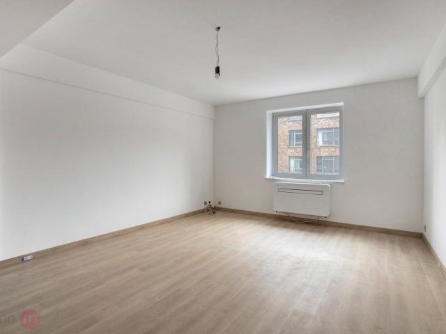 Volledig vernieuwde, instapklare studio in hartje Leuven.