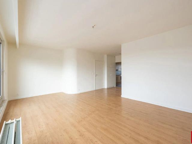 Volledig gerenoveerd appartement in een kleinschalig gebouw
