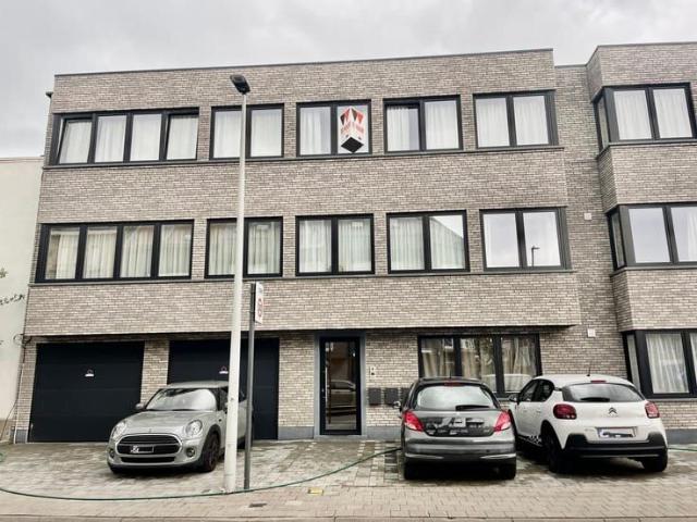 Volledig gerenoveerd en energiezuinig appartement te Aalst!