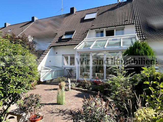 Vollkeller, Garage, Wintergarten, Balkon