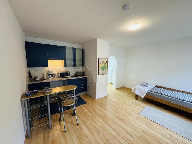 Vollmöbliert & TOP Lage I 1 Zimmer Wohnung I Sofort Frei