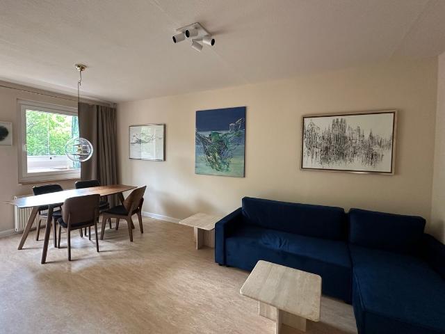 Vollmöblierte, neu sanierte 2 Zimmer Wohnung Nähe Hauptbahnhof und Universität, Dresden Amsterdam Apartments for Rent