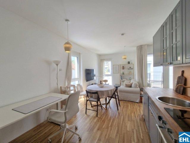 Vollmöblierte & charmante 2 Zimmer Wohnung mit Loggia im Wildgarten Wohnen direkt am Rosenhügel