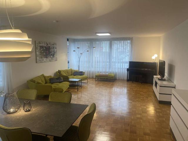 Vollmöblierte große Wohnung im Gereonsviertel