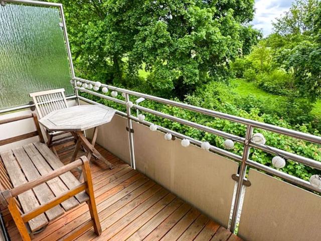 Vollmöblierte 2 Zimmer Mietwohnung mit Balkon!