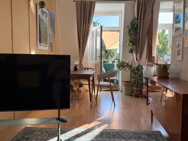 Vollmöblierte 2 Zimmer Wohnung Gohlis Süd | 65 m² | Balkon