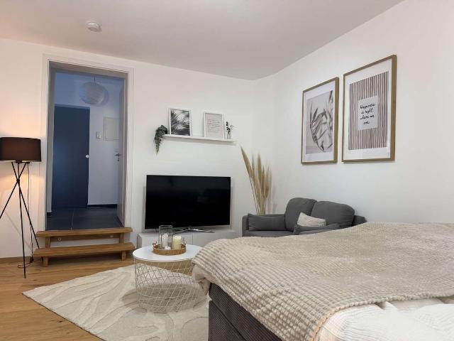 Vollmöblierte 39m2 Wohnung EG mit eigenem Eingang im Zentrum von Edenkoben zu vermieten