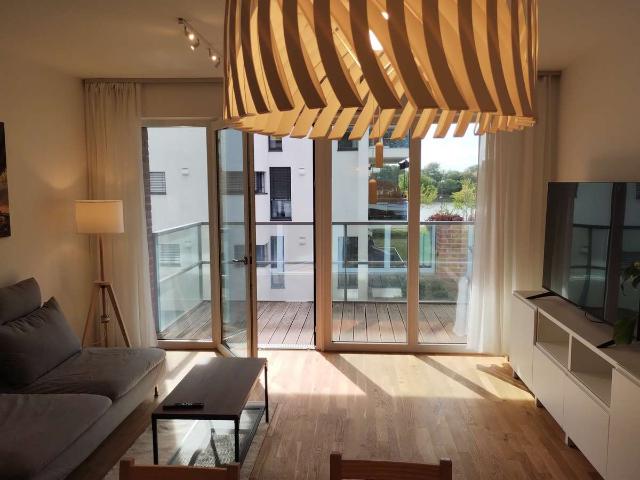 Vollmöblierte 3 Zimmer Wohnung mit Weserblick & Balkon