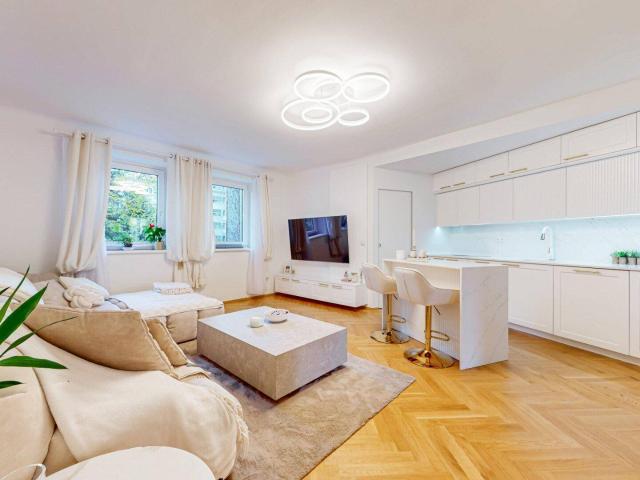 VOLLMÖBLIERTE 4 ZIMMER DESIGNERWOHNUNG MIT BALKON | VIDEO PRÄSENTATION