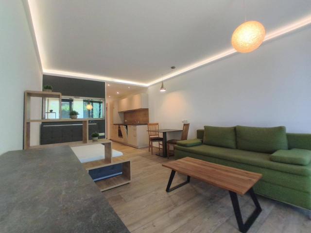 Vollmöbliertes kleines Apartment in ruhiger Lage im Zentrum von Zams