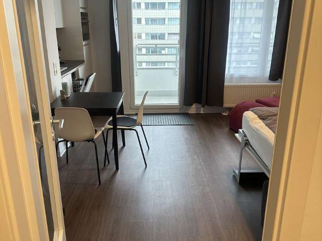 Vollmöbliertes Pendler Ein Z. Apartment inkl. Stellplatz