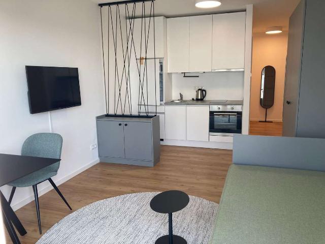 Vollmöbliertes Studio Apartment inkl. Balkon | Fully furnished Studio Apartment incl. balcony