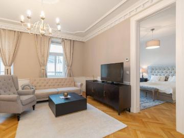 Vollsaniert: 3 Zimmer Wohnung mit 2 Bädern, Lift & Einbauküche in 1180 Wien, 87m²