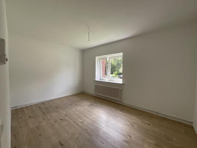 Vollsanierte 2 Zimmer Wohnung mit Dusche in Wilhelmshaven City