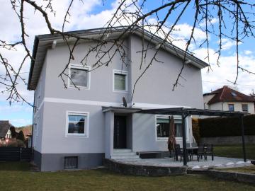 Haus zum Verkauf in 9220