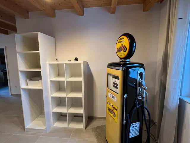 Vollständig eingerichtetes Ferienhaus mit Garage, eingezäuntem Grundstück und High Speed Internetanschluss 250Mbps