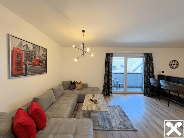Vollständig möblierte 4 Zimmer Wohnung