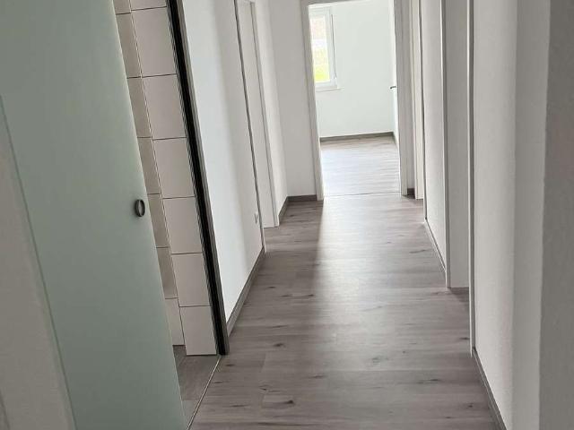 Vollständig renovierte 4 Zimmer Wohnung in Bayreuth