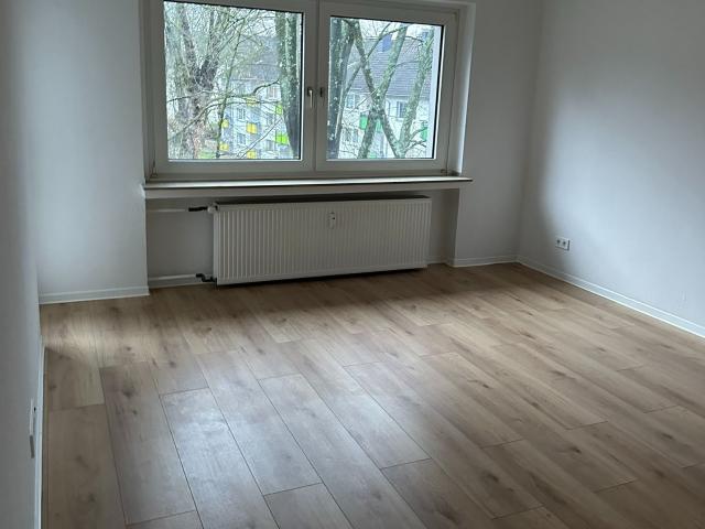 vollständig saniert! Wohnkomfort im 2. OG mit Balkon und 59,64 m² Wohnfläche in Essen