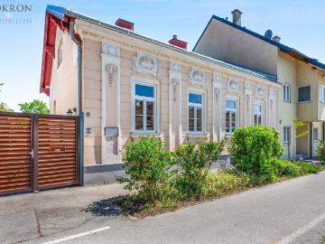 Vollrenoviertes, energie effizientes Landhaus für Künstler & Individualisten