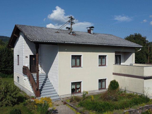 Vollunterkellerter Bungalow auf großem Grundstück und Ausbaupotenzial