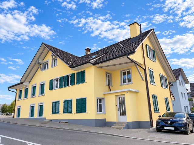 Vollvermietetes Mehrfamilienhaus mit spannendem Entwicklungspotenzial