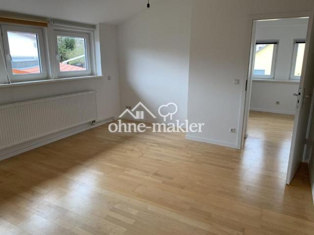 Vor den Toren Frankfurts: kleines Einfamilienhaus in Eschborn Niederhöchstadt