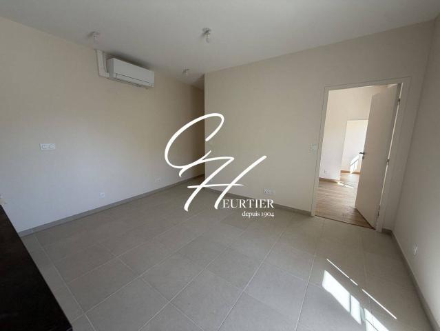 VOREPPE APPARTEMENT T2 REFAIT A NEUF