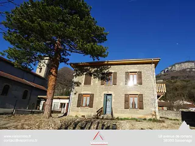 Voreppe 38340 Achat / Vente appartement 4 pièces t4 au dernier étage