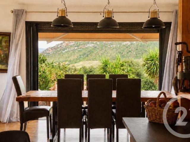 Votre agence Century21 Dary Immobilier à Saint Florent vous. 261m² Patrimonio