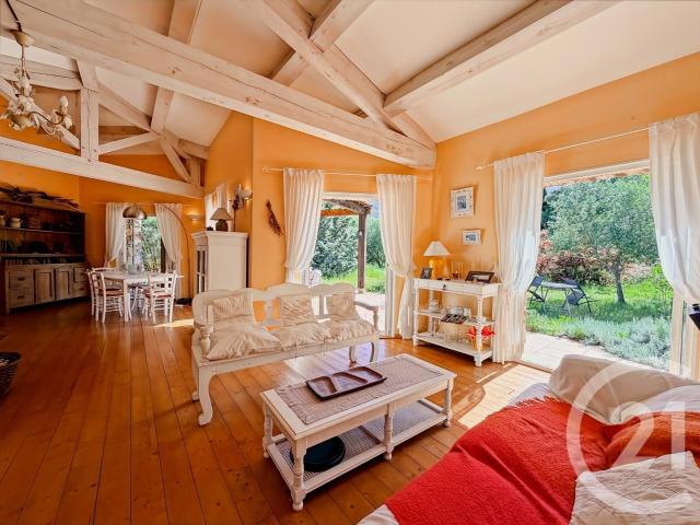 Votre agence Century 21 Dary Immobilier à Saint Florent, vou. 152m² Oletta