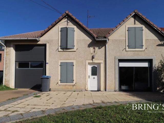 Votre agence BRING'S vous propose cette MAISON DE 202m²