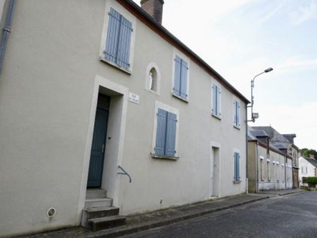 Votre agence France Loire Aubigny S/Nère vous propose cet appartement à la location sur la commune de Barlieu