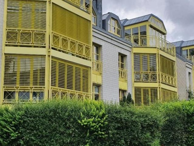 Votre nouveau foyer avec jardin d'hiver et balcon