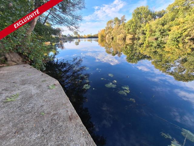 Votre petit coin au bord de l'eau, il est là !