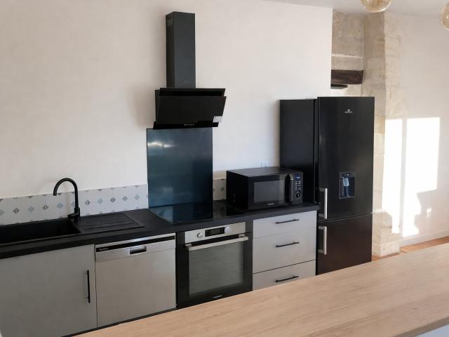 VOUVRAY Appartement rénové de 80 m2 avec terrasse et belles prestations