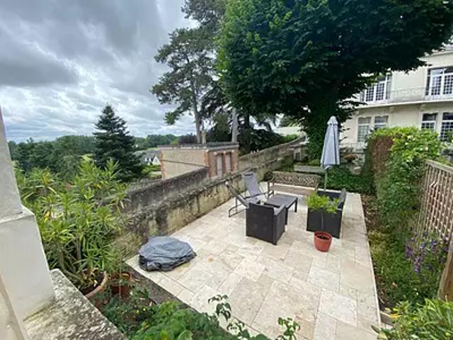 Vouvray 37210 Achat / Vente maison 7 pièces t7 au dernier étage terrasse