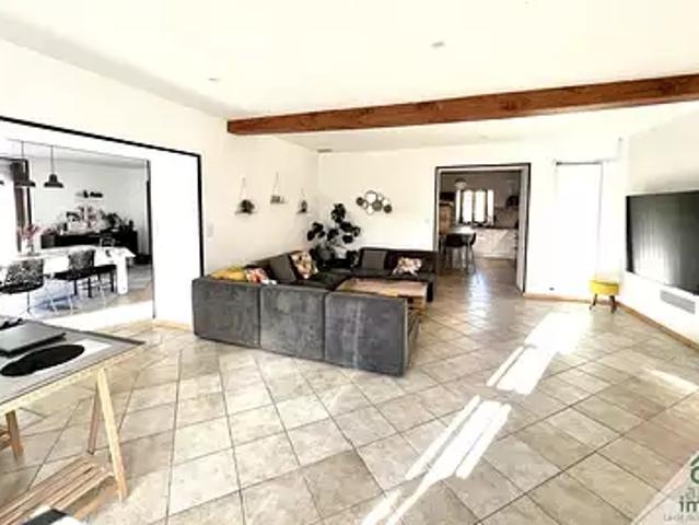 Vouillé 86190 Achat / Vente maison 5 pièces t5 jardin