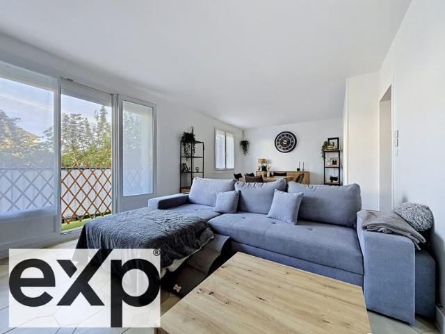 Vous cherchez un appartement lumineux, fonctionnel… avec exté