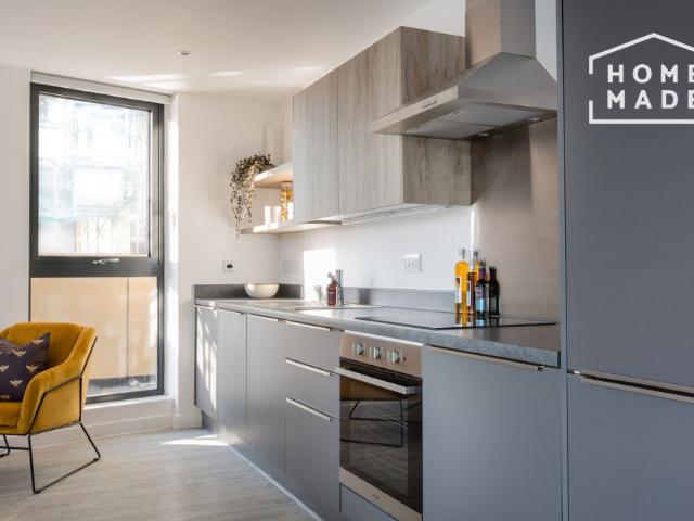 Vox, Trentham Street, M15 2 bed flat to rent £1,530 pcm £353 pw