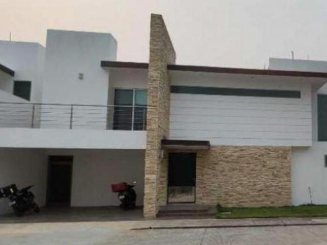 VN. Excelente opción de inversión en zona con plusvalía Fraccionamiento Residencial el cielo