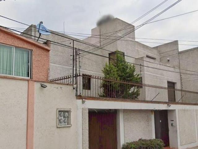 VN. Oportunidad única por debajo de su valor comercial BONITA CASA EN HÉROES DE CHURUBUSCO