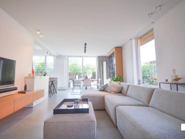 Vrijstaande moderne woning
