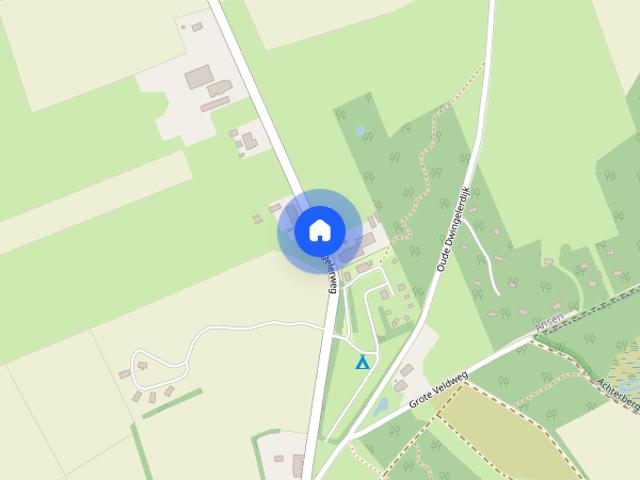 Vrijstaande riante woning met vier slaapkamers, drie badkamers en saun.