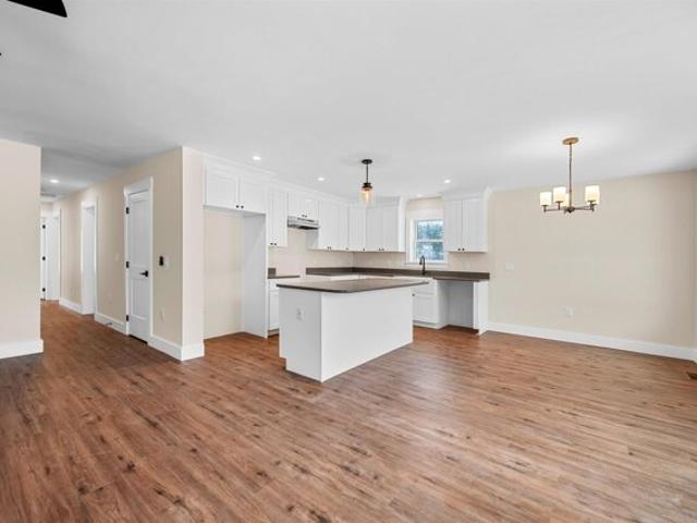 Vt Route Unit D, Waitsfield, Home For Sale