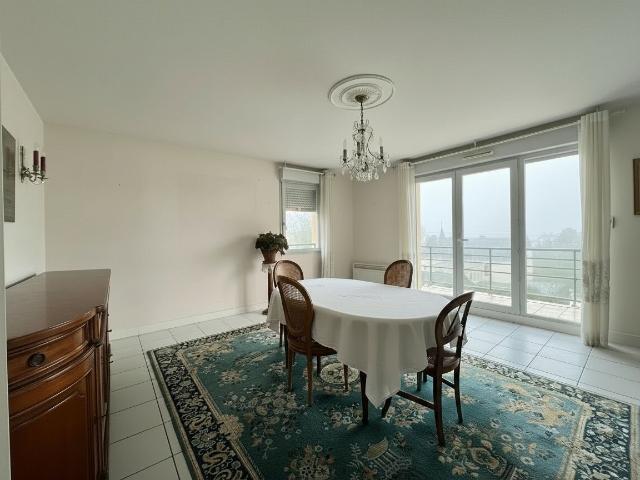 Vue cathédrale, terrasse plein Sud, confort et ascenseur pou. 97m² Périgueux