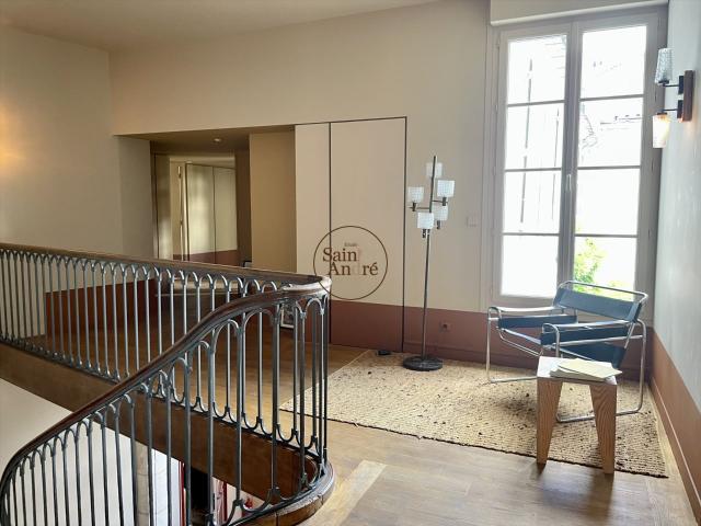 Vue exceptionnelle sur le Golf d'Angoulême – Élégante pro 404m² Angoulême