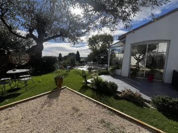 Vue imprenable, et au calme, villa parfait état en 3 chambres et